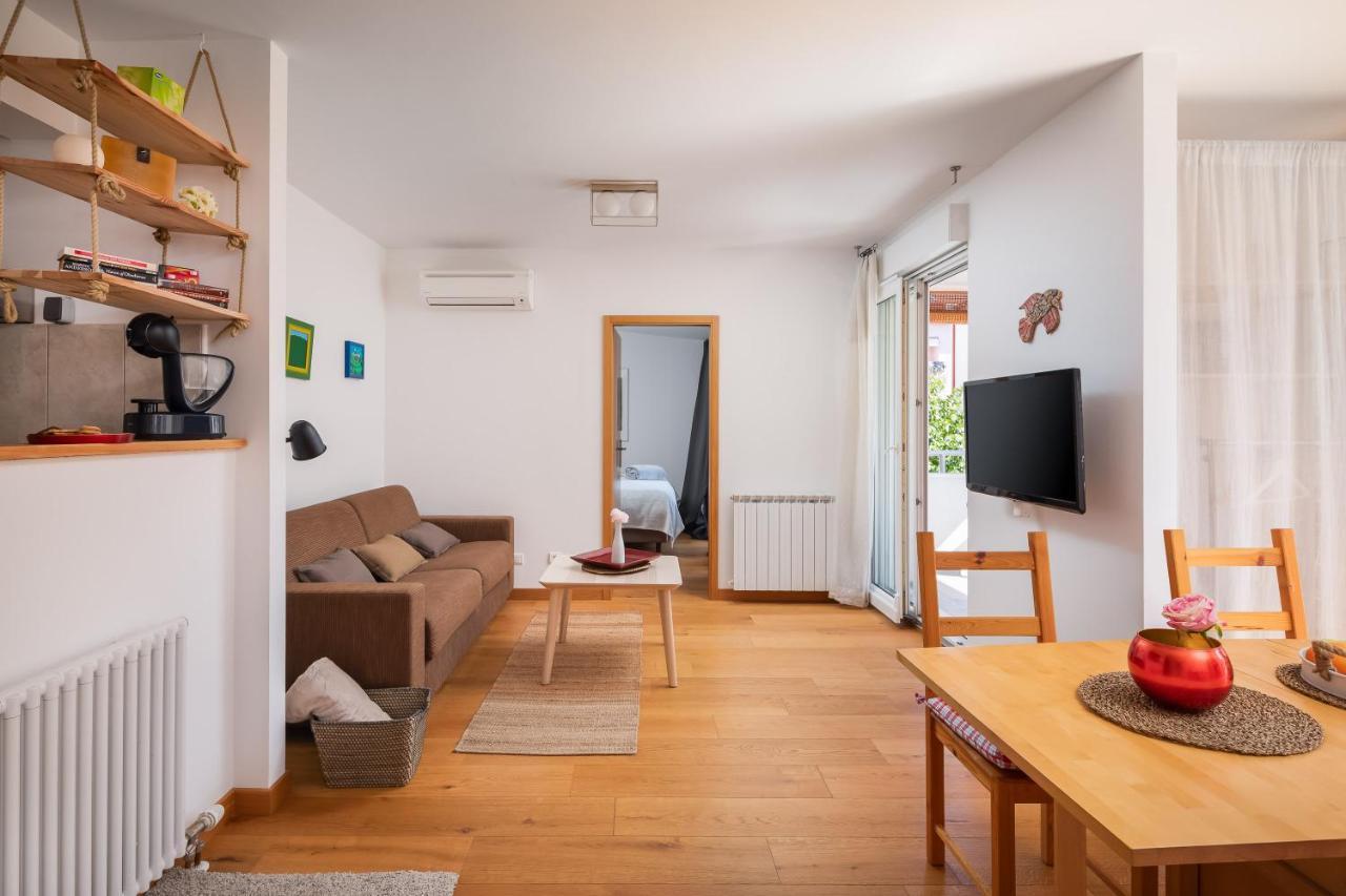 Modern Apt With Terrace 4 Min Walk To The Beach سبليت المظهر الخارجي الصورة