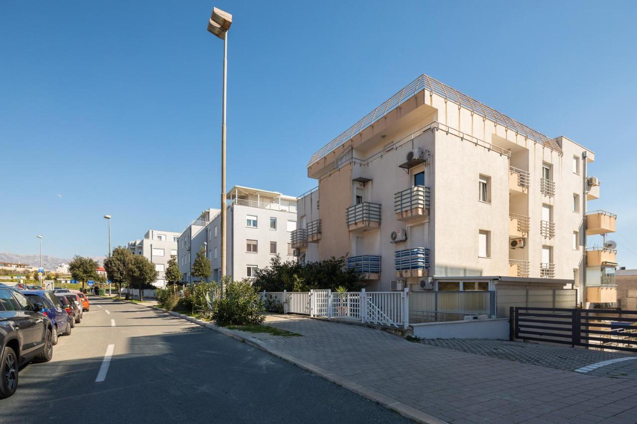 Modern Apt With Terrace 4 Min Walk To The Beach سبليت المظهر الخارجي الصورة